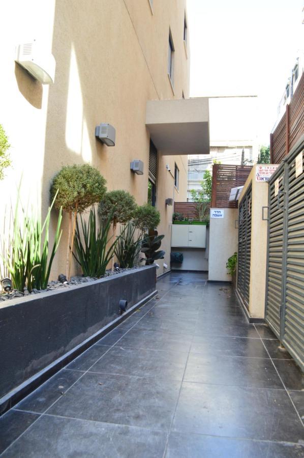 Bright & Modern 2Br With Balcony On Dizzengoff Apartment Tel Aviv Exterior photo